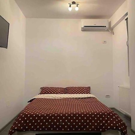 Garsoniera Militari Residence Chiajna Εξωτερικό φωτογραφία